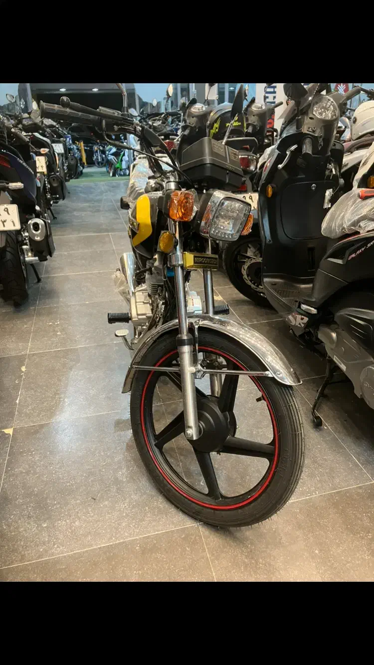 هوندا احسان125صفر 1403|موتورسیکلت|شیراز, قدوسی غربی|دیوار