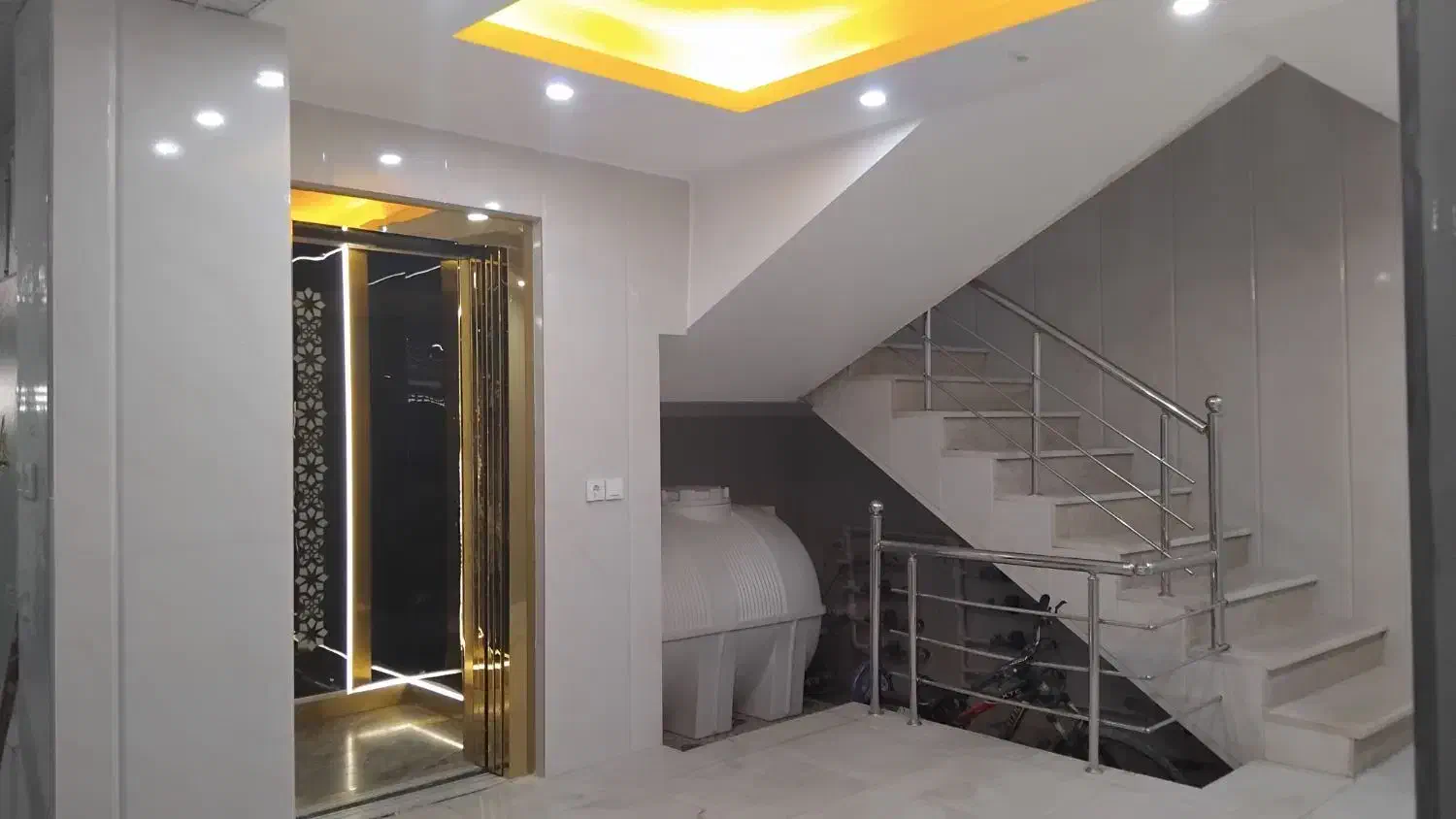 فروش واحد۲۵۰دستگاه ۱۵۵متری ۳خواب لوکس لاکچری|فروش آپارتمان|بندر امام خمینی, |دیوار