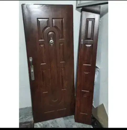 درب ورودی دو لنگه ای|مصالح و تجهیزات ساختمان|رشت, پیرسرا|دیوار