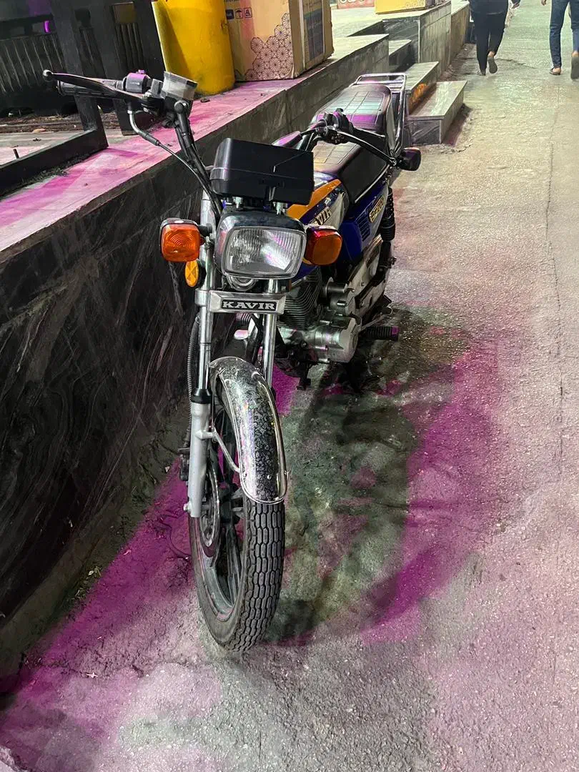 موتور ۲۰۰|موتورسیکلت|شیراز, شهرک سراج‎|دیوار