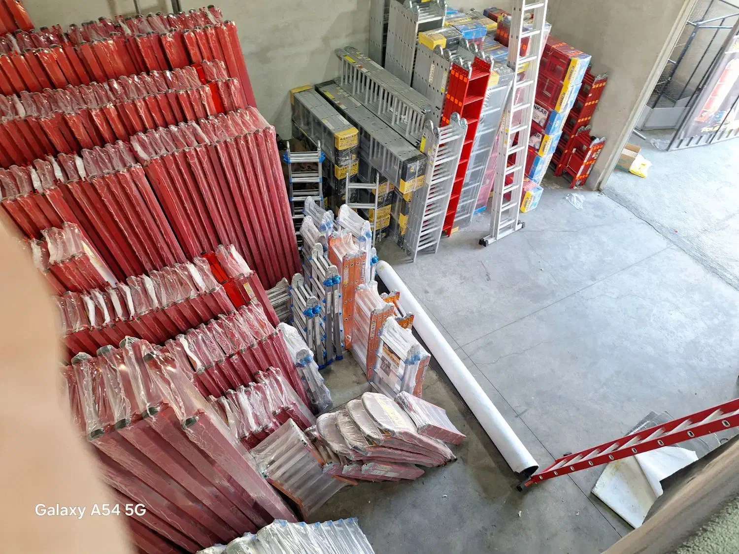 پخش کننده نردبان های صنعتی فقط تعداد|ابزارآلات|تهران, خاوران|دیوار