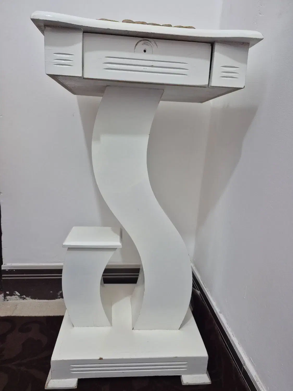 میز تلفن|میز تلفن|سیرجان, |دیوار