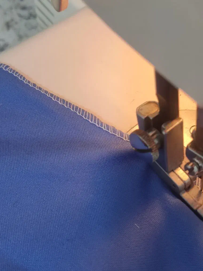 چرخ خیاطی جکوار سه نخ ژاپنی|چرخ خیاطی و ریسندگی|گناباد, |دیوار