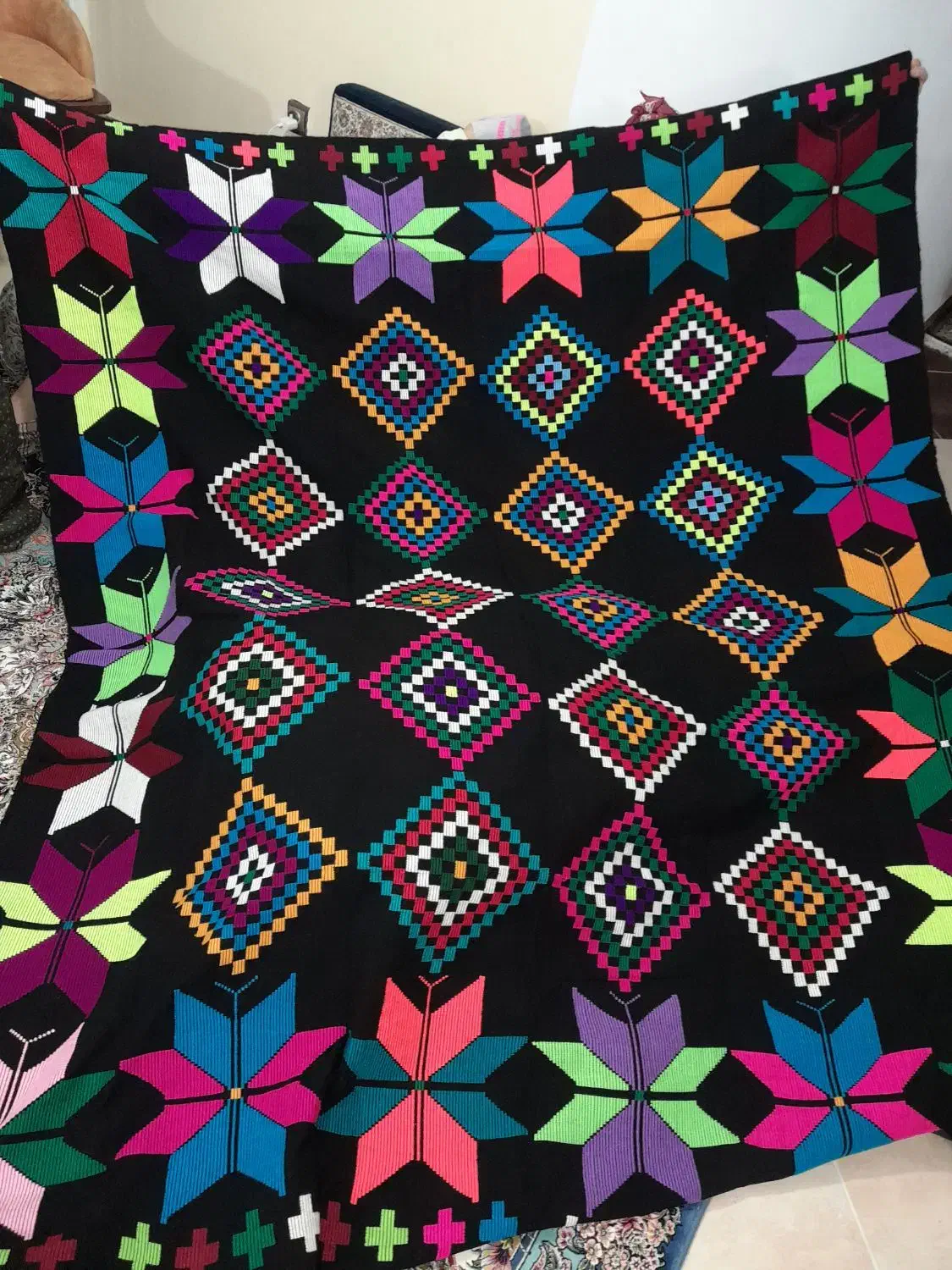 انواع چادرشب رومیزی و روتختی و کیف|لوازم خیاطی و بافتنی|چابکسر, |دیوار