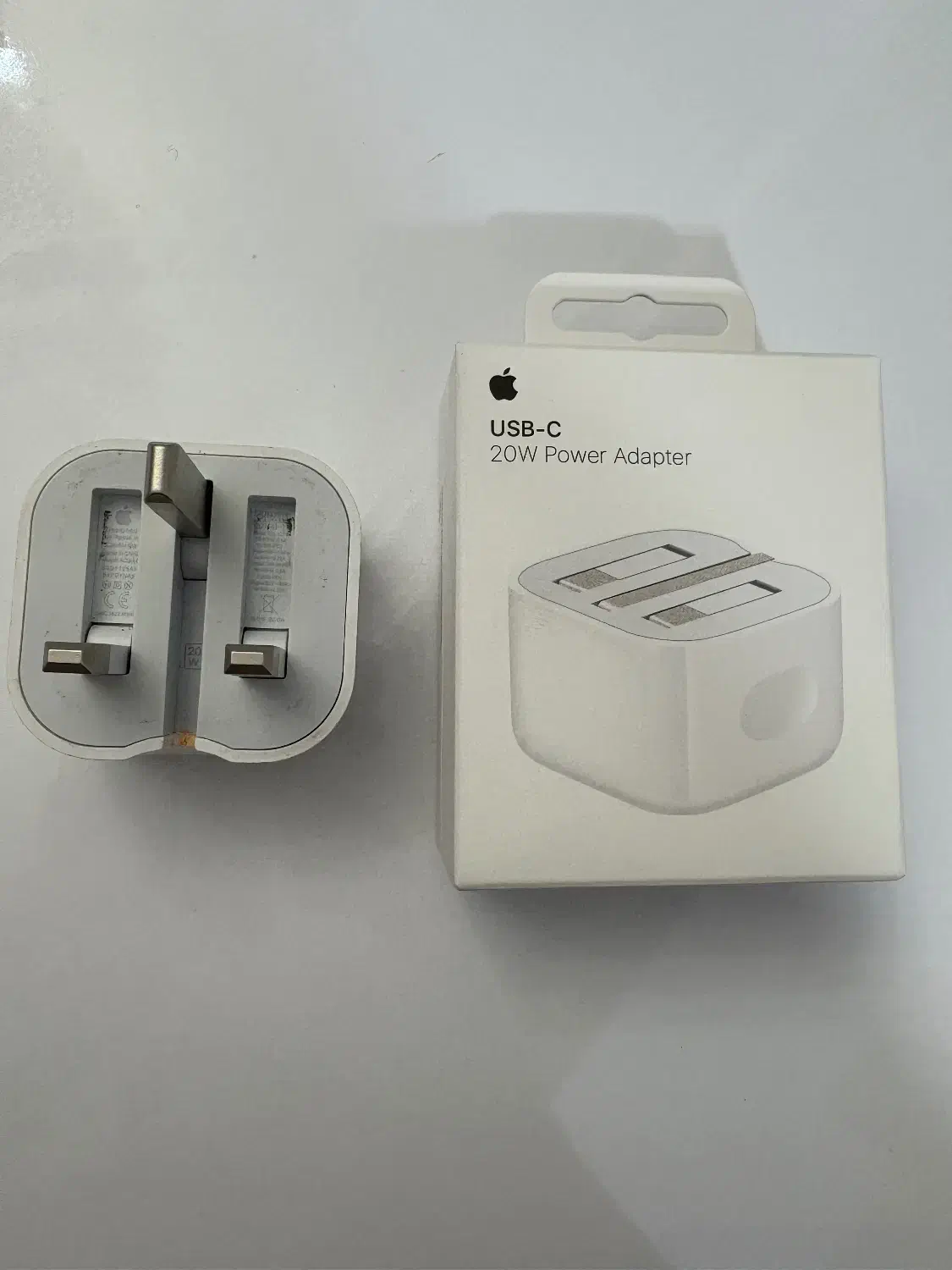 شارژر گوشی آیفون ۲۰ وات اپل مدل B/A|لوازم جانبی موبایل و تبلت|تبریز, |دیوار