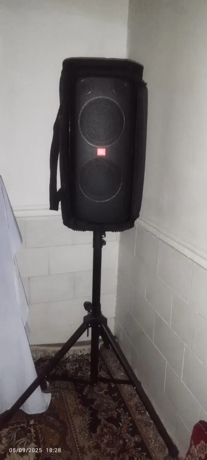 اسپیکر جی بی ال310پارتی باکس در حد نو نو|سیستم صوتی خانگی|برازجان, |دیوار