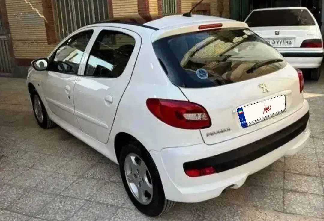 پژو207پانا مدل 402|خودرو سواری و وانت|خرم‌آباد, |دیوار