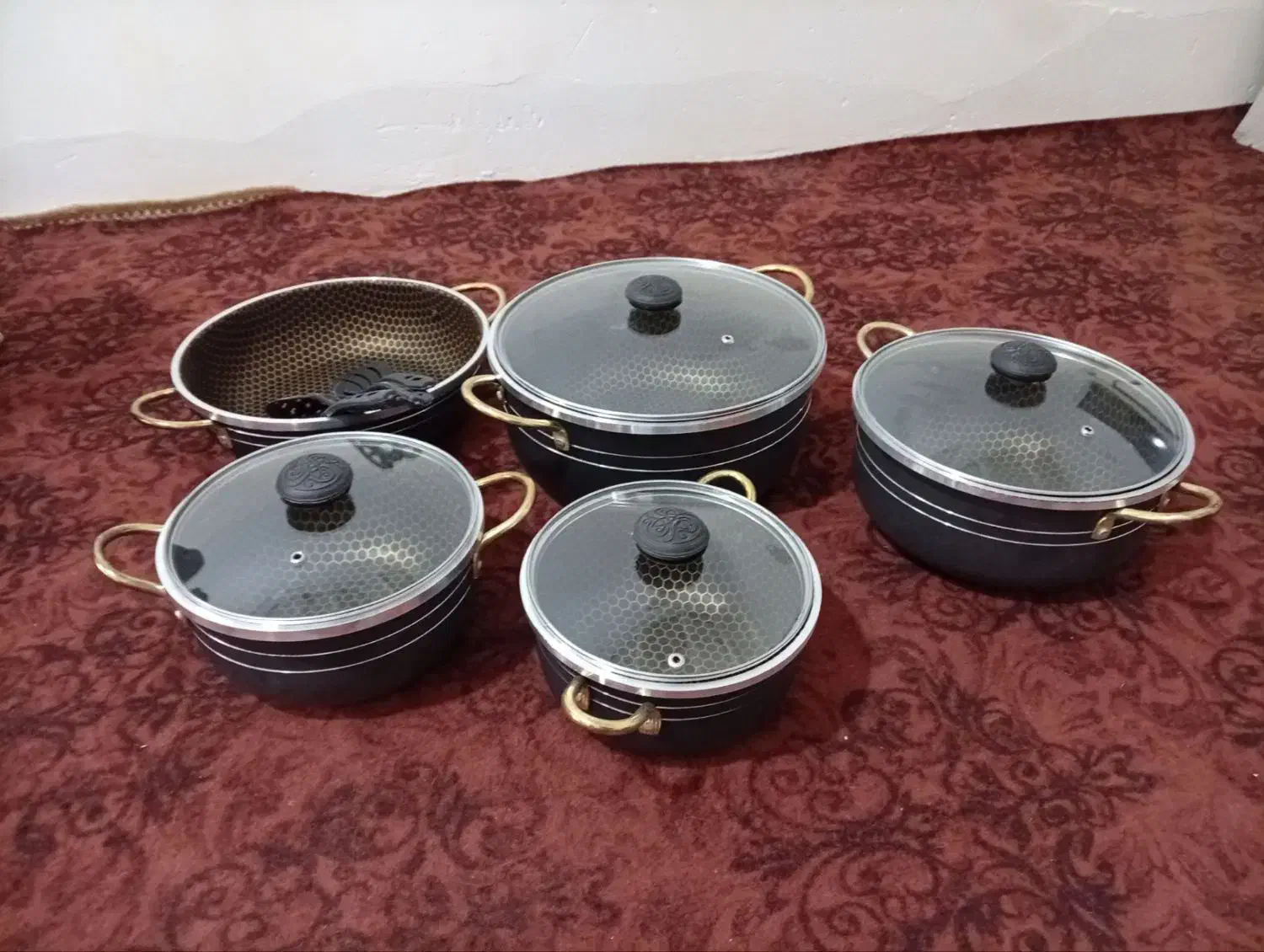 قابلمه|ظروف پخت‌وپز|چناران, |دیوار