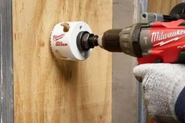 خدمات دریل کاری .تخریب .تمام خدمات ساختمانی|خدمات پیشه و مهارت|سیریک, |دیوار