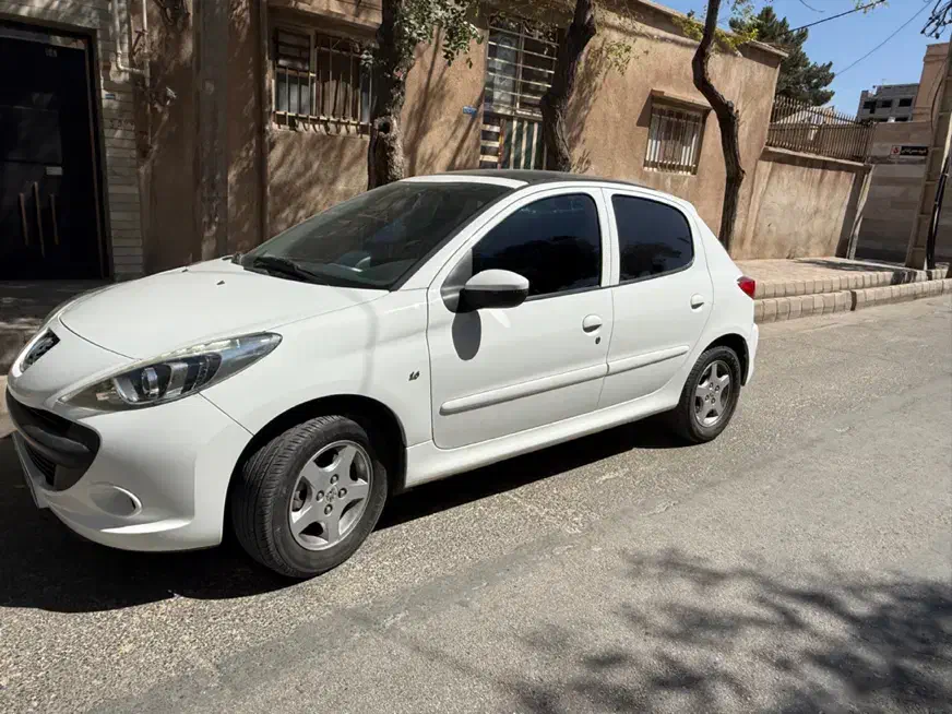 207پاناروما مدل 99 درحد صفر|خودرو سواری و وانت|کرمان, |دیوار