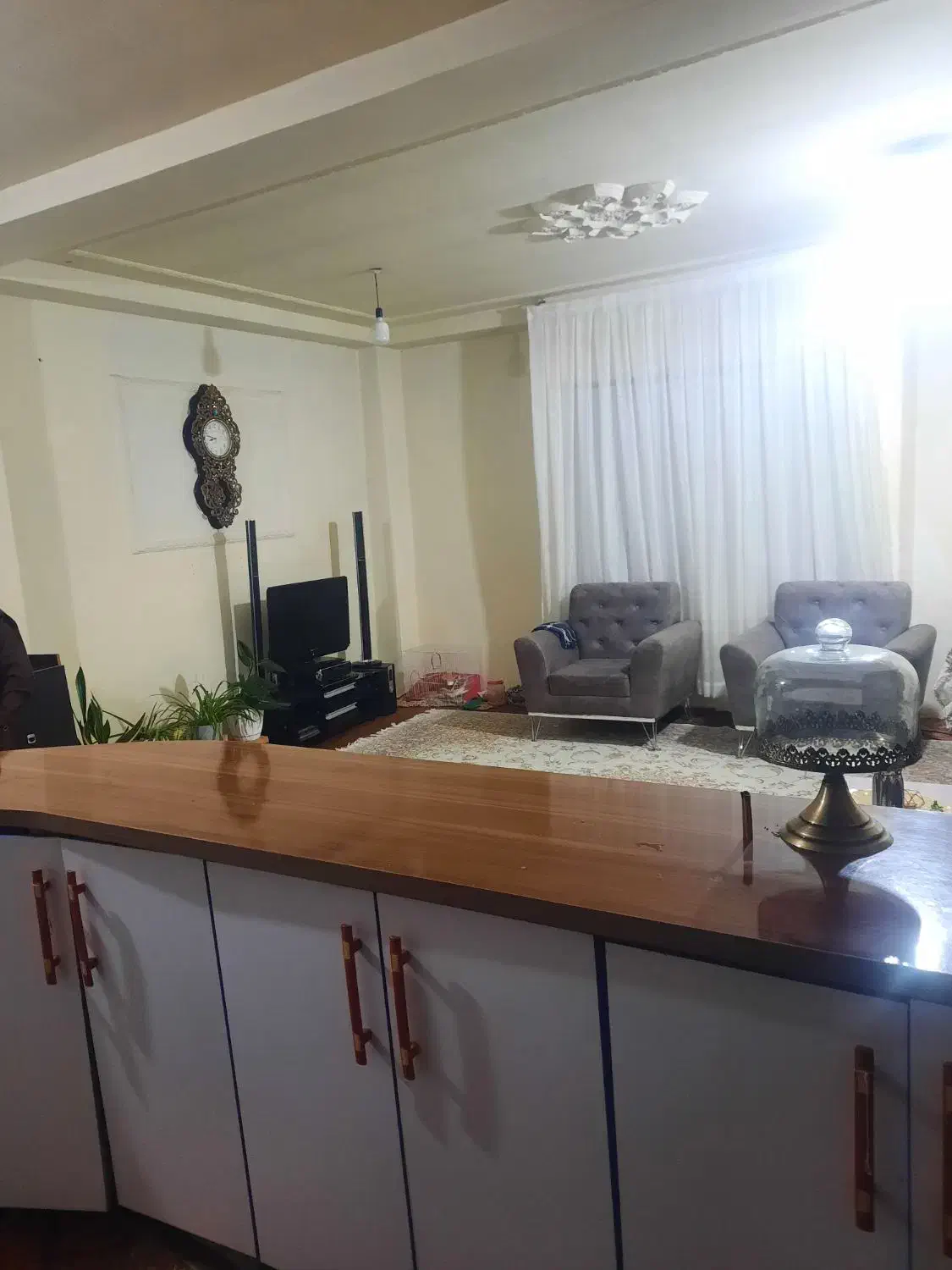 واحد فروشی۰۰۰|فروش آپارتمان|آشخانه, |دیوار