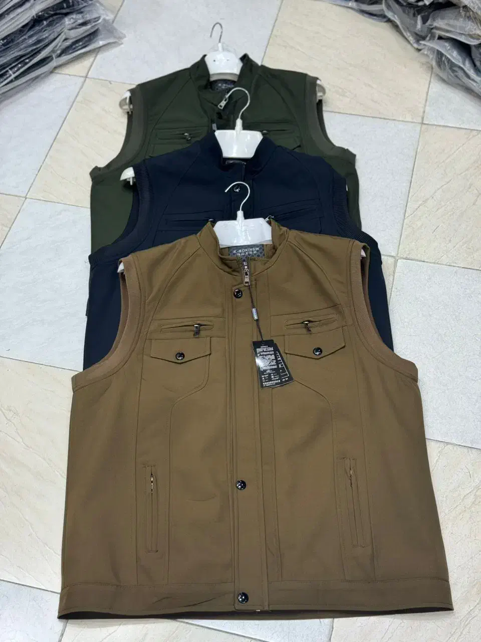 جلیقه فقط2میلیونو500هزارتومان|لباس|پیرانشهر, |دیوار