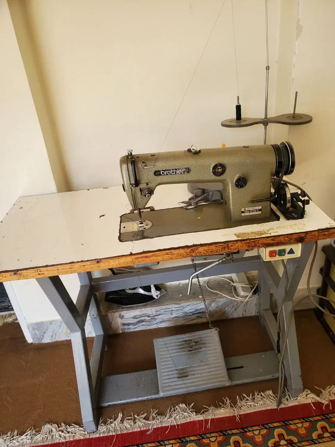 ژاپنی اصل|چرخ خیاطی و ریسندگی|اصفهان, بهارستان|دیوار