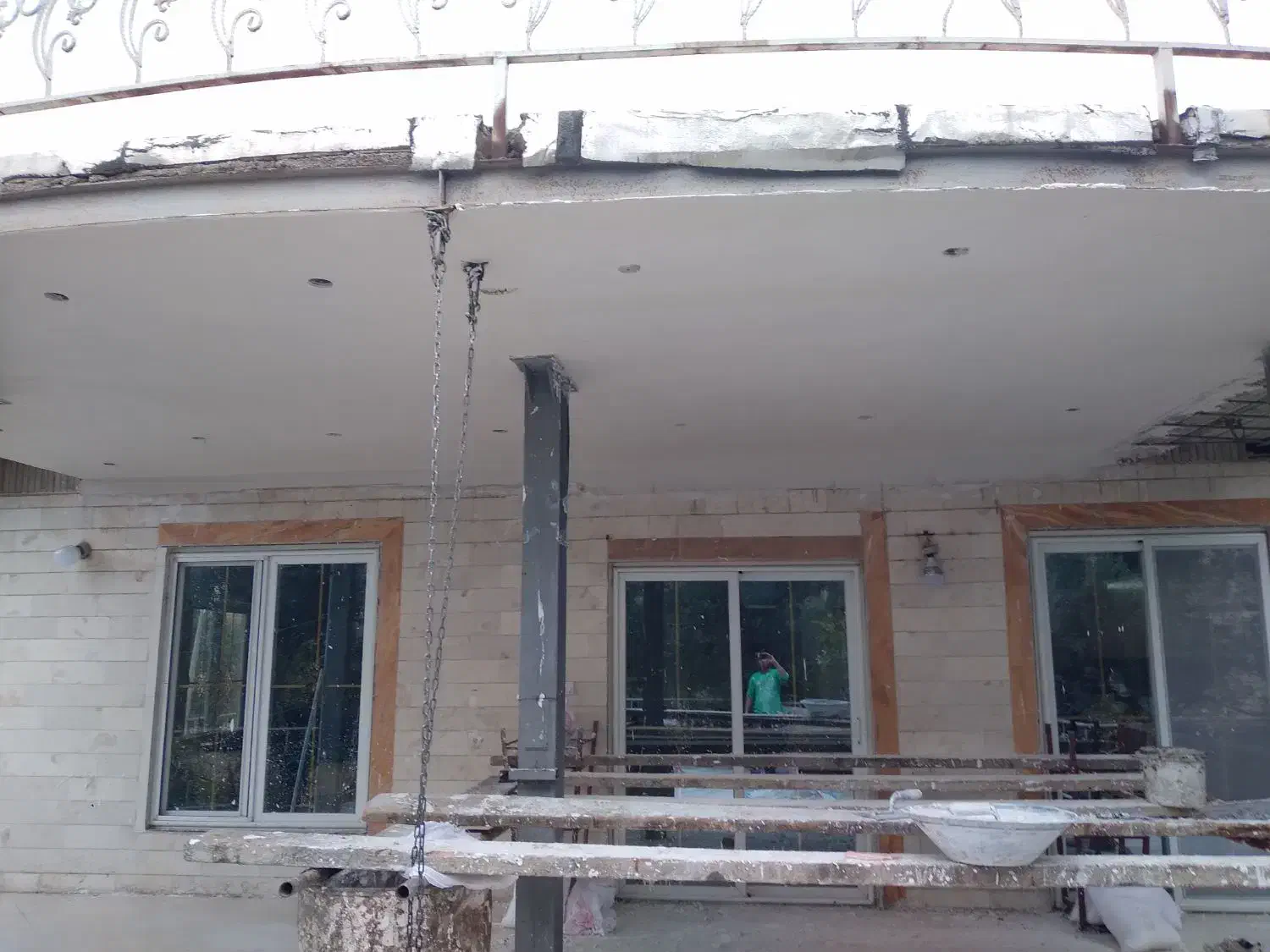 گچ کاری ودیوار چینی وبرق ساختمان وغیره...|خدمات پیشه و مهارت|رستمآباد, |دیوار