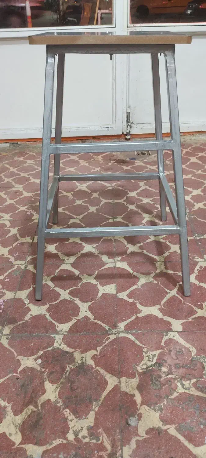 چهارپایه فلزی نو|صندلی و نیمکت|اهر, |دیوار