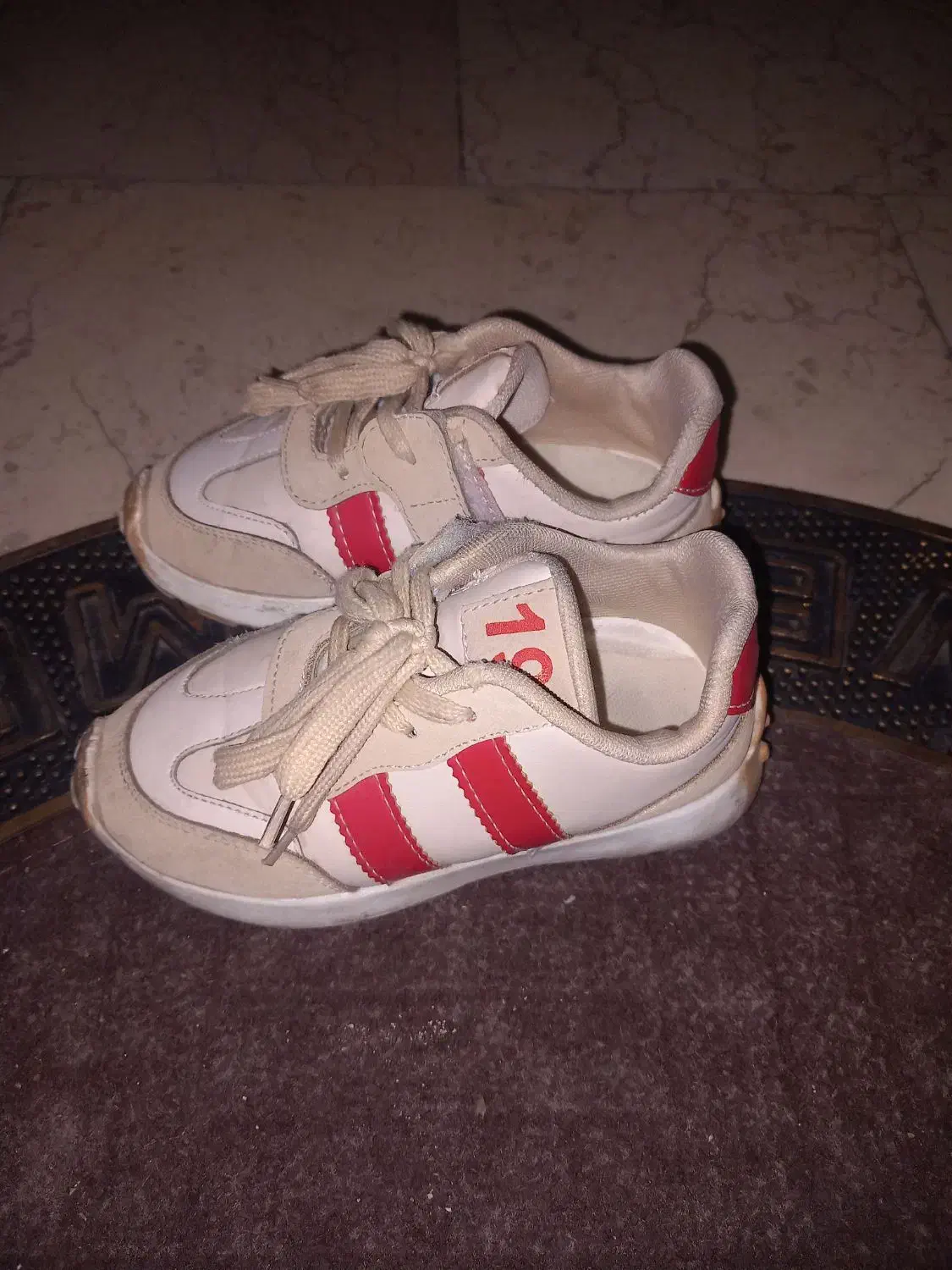 کتونی کودک|کفش و لباس بچه|تهران, باغ خزانه|دیوار