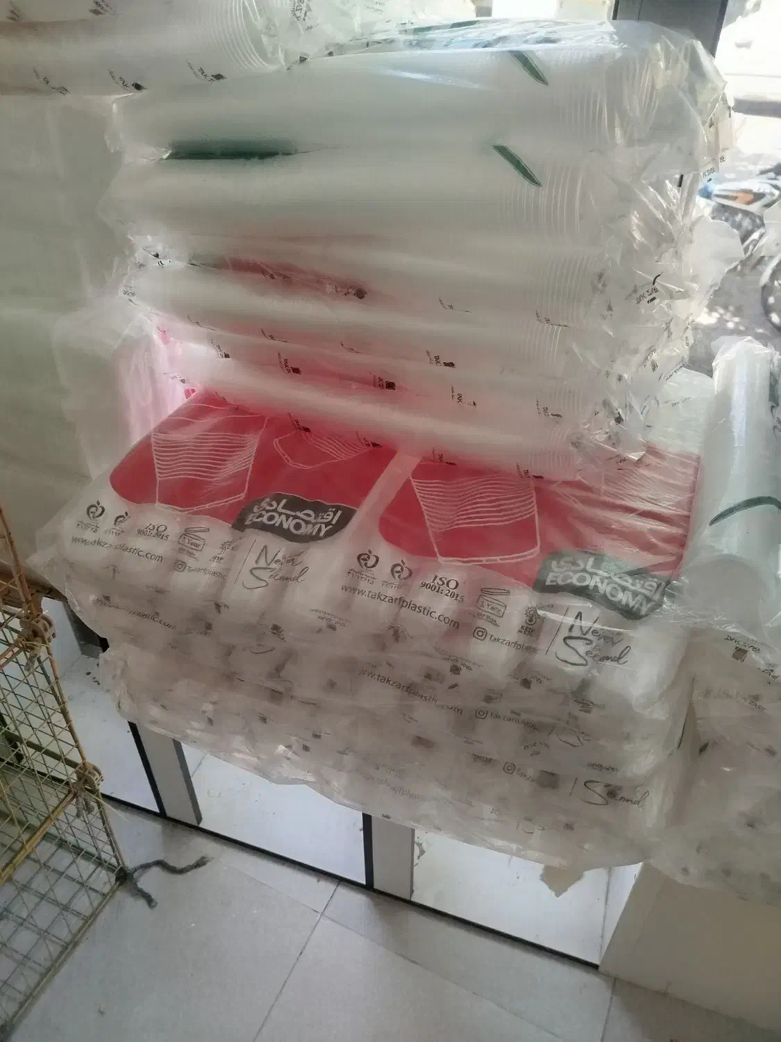 لیوان شیشه ای 500تایی|ظروف نگهدارنده، پلاستیکی، یک‌بارمصرف|مرند, |دیوار