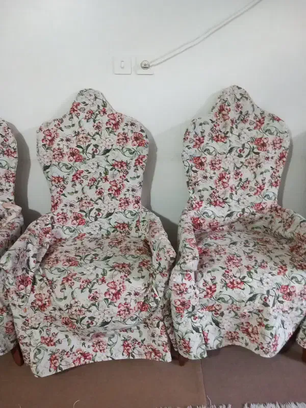 مبل سلطنتی ۶ نفره|مبلمان خانگی و میز عسلی|اصفهان, بهاران|دیوار