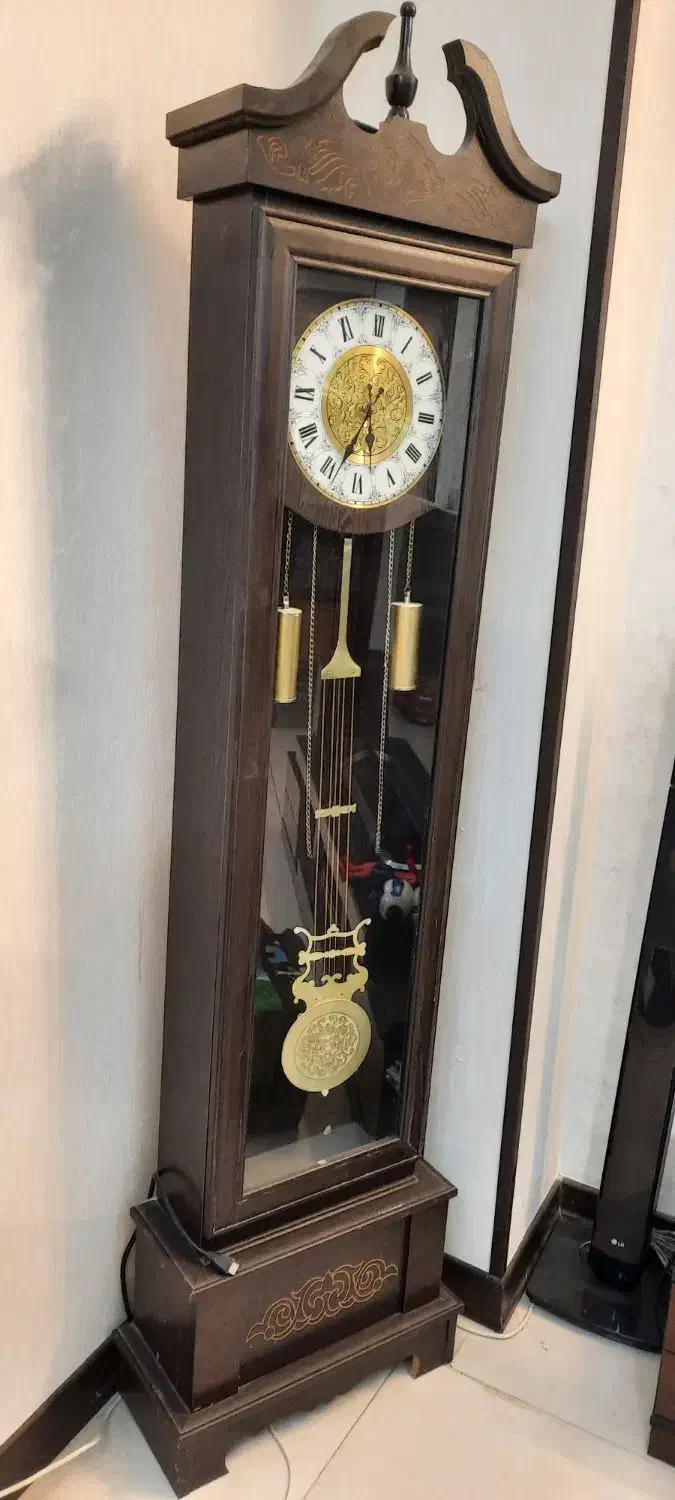 فروش فوری ساعت ایستاده|ساعت دیواری و تزئینی|صدرا-فارس, فاز ۱|دیوار