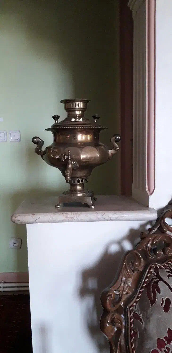 سماور|کلکسیون اشیاء عتیقه|دماوند, گیلاوند|دیوار