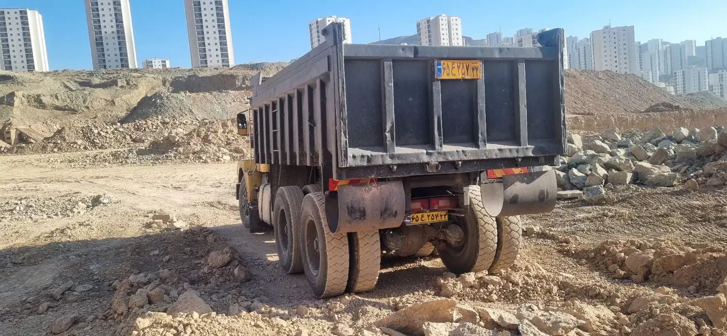 ولوو آن ۱۲ کارت کشنده|خودرو سنگین|پردیس, فاز ۱۱|دیوار