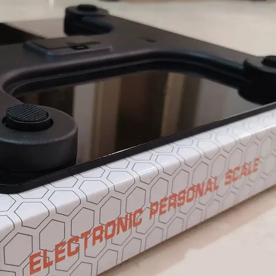 ترازوی دیجیتال اوپکس|تجهیزات ورزشی|رباطکریم, رباطکریم|دیوار