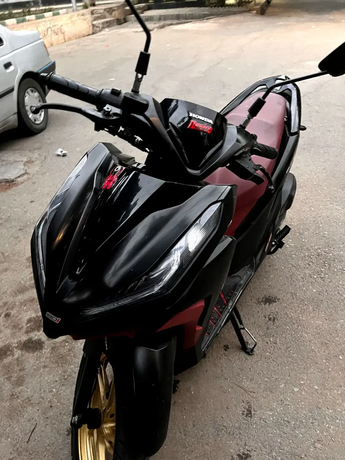 کلیک 180 هرم 1402|موتورسیکلت|کرج, آق تپه|دیوار