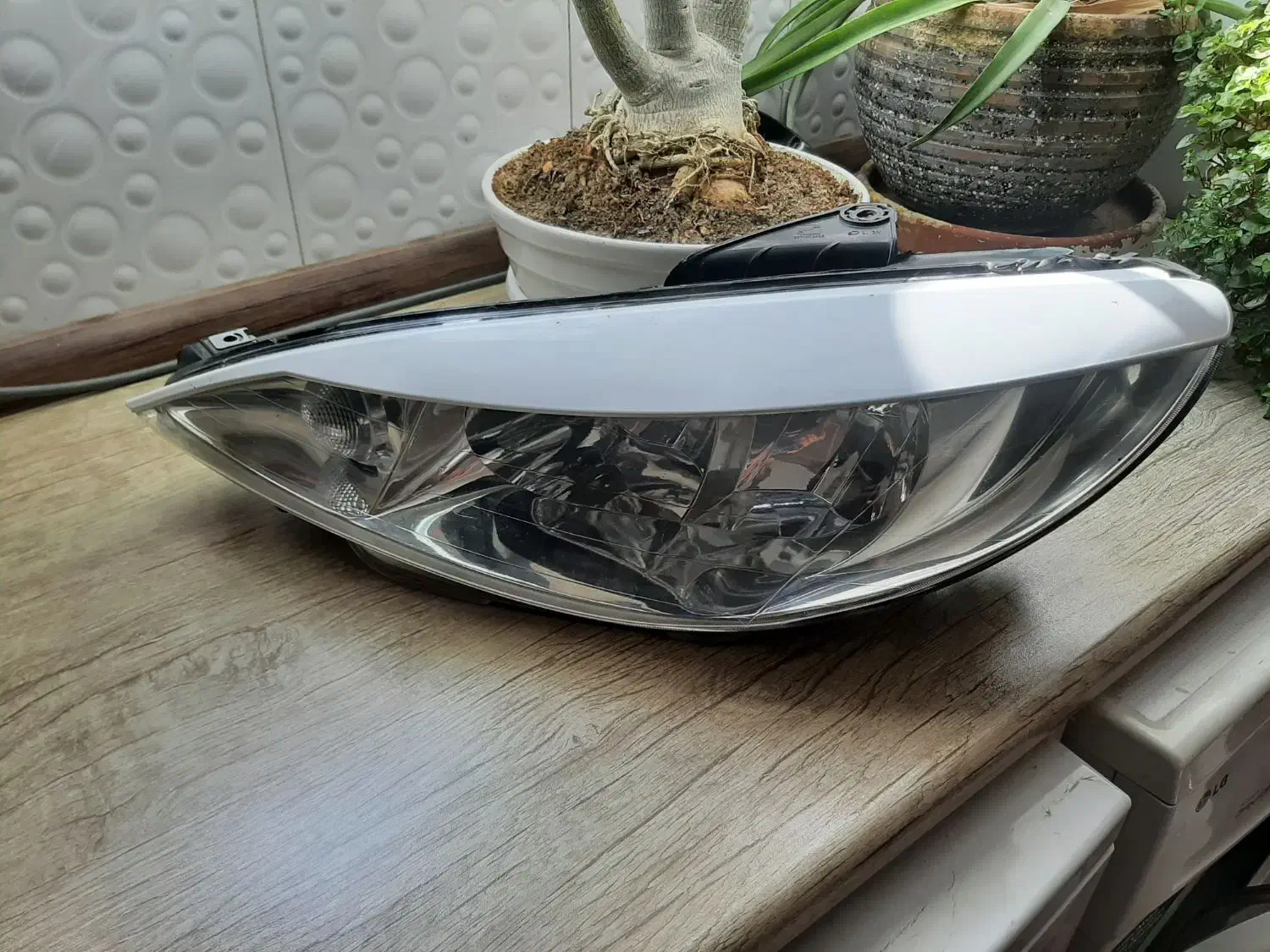 چراغ ۲۰۶ سمت راننده|قطعات یدکی و لوازم جانبی|شاهین‌شهر, فدک|دیوار