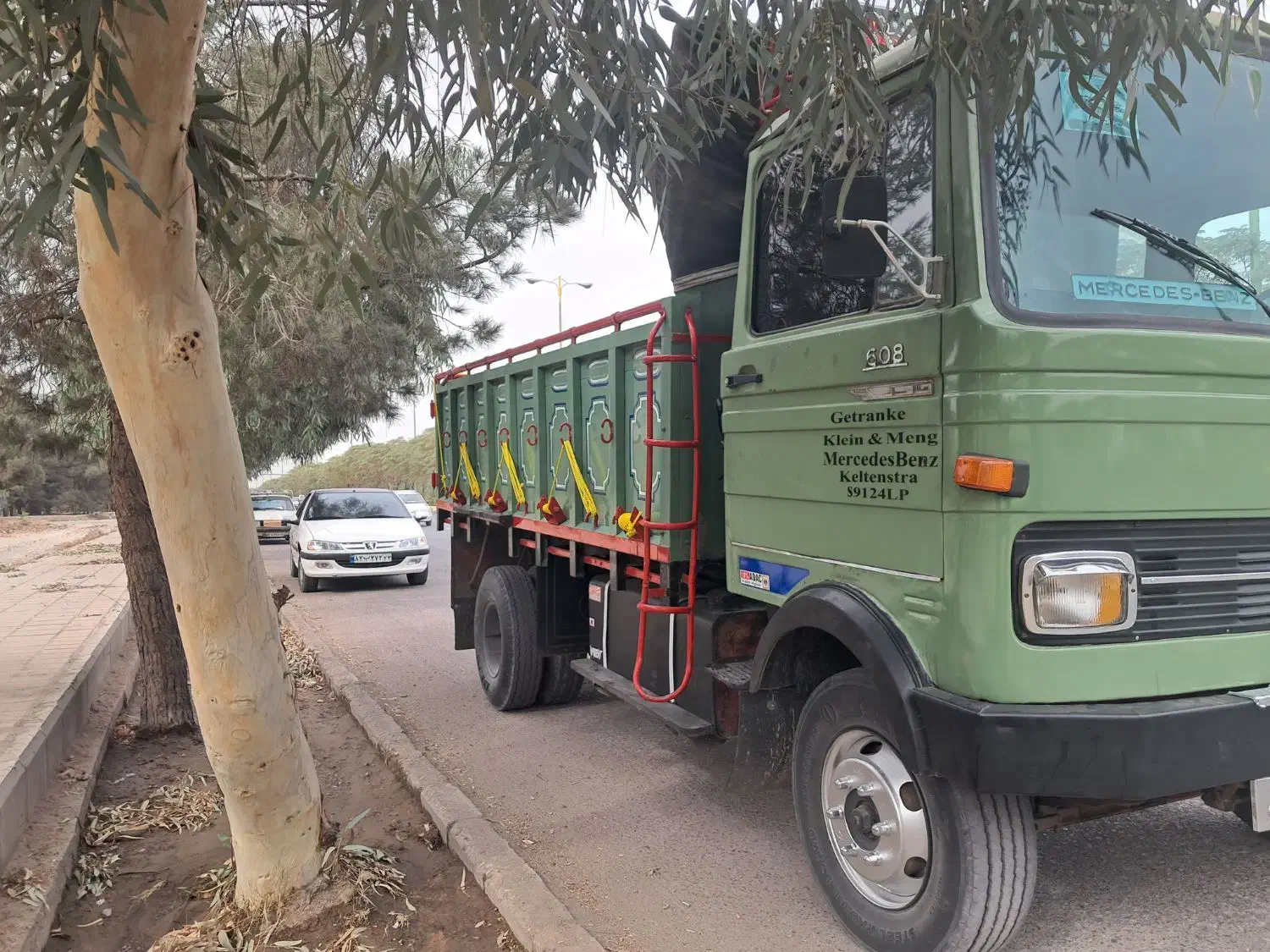 فروش خاور ۶۰۸|خودرو سنگین|کاشان, فاز ۱ ناجی آباد|دیوار