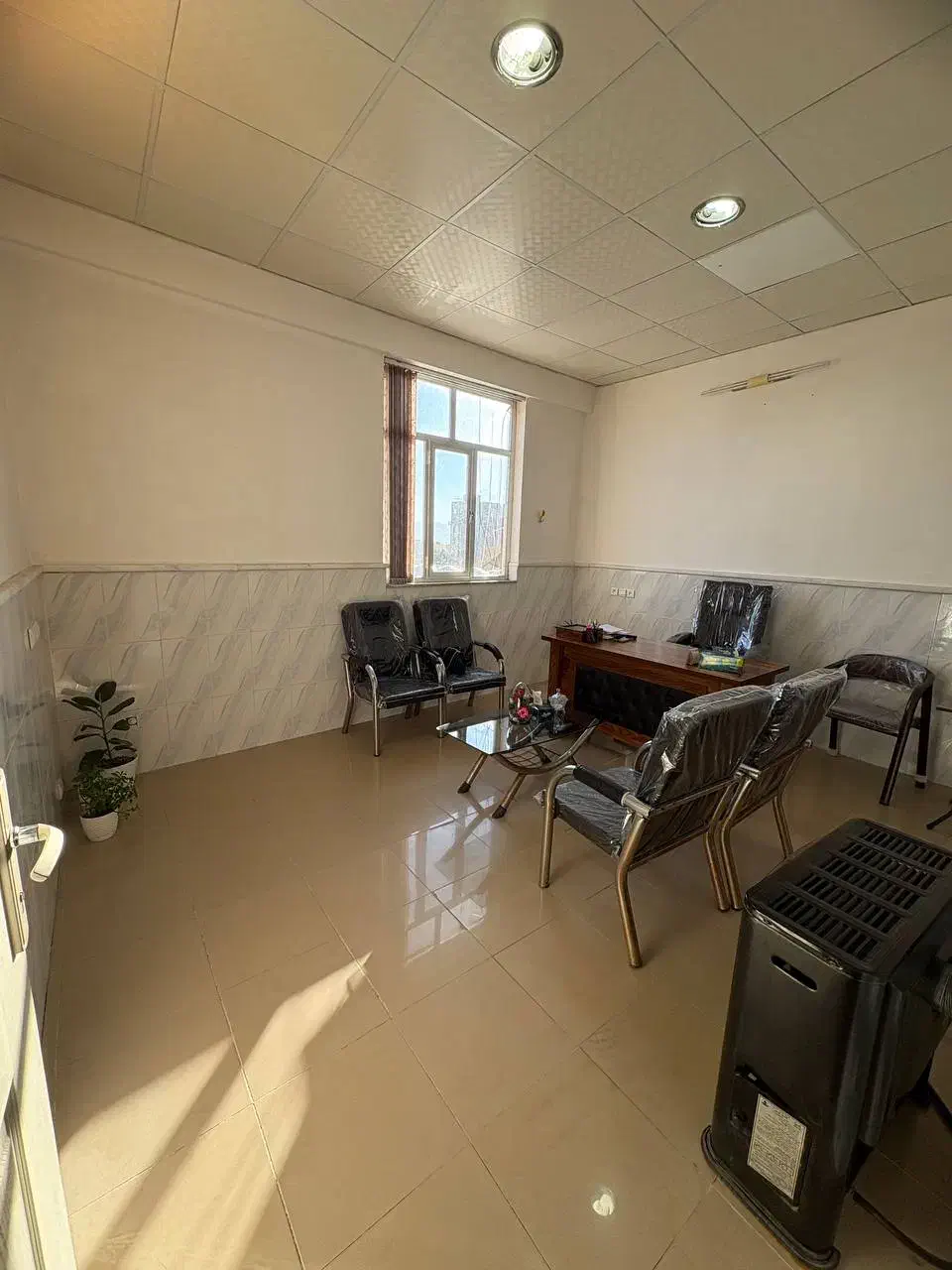 اجاره واحد اداری خدماتی|اجارهٔ دفتر کار، اتاق اداری، مطب|سراب, |دیوار