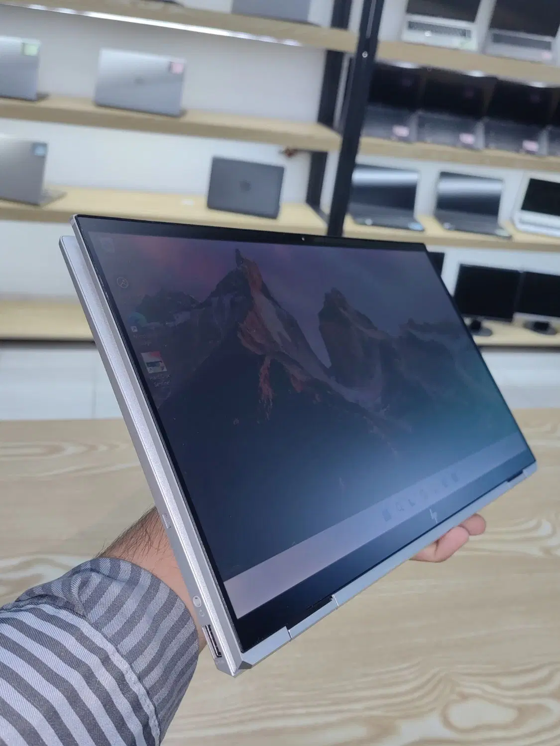 لپتاپ HP 1040G8تبلتشو i7 رم32GB هارد512GB|رایانه همراه|ارومیه, |دیوار
