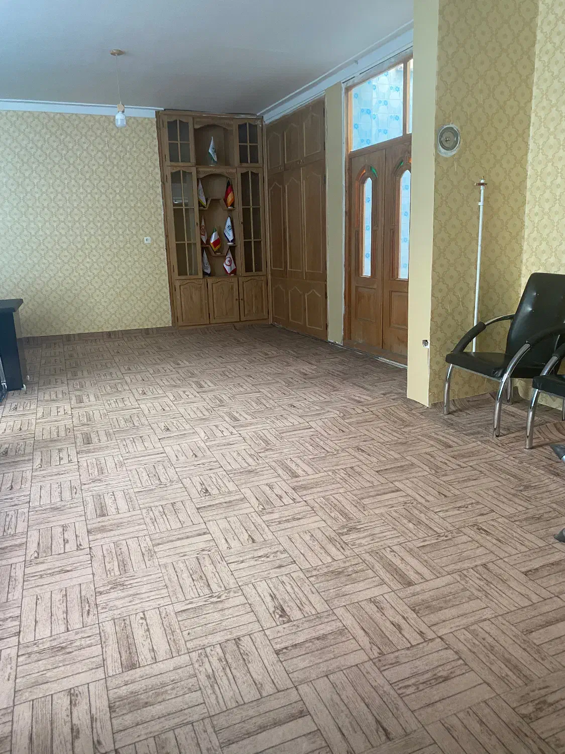 اجاره کلاس برای برگزاری کلاس|اجارهٔ کوتاهمدت دفتر کار و فضای آموزشی|اردبیل, |دیوار