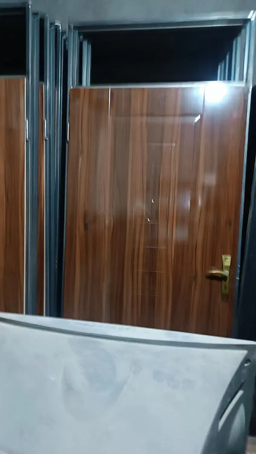 درب اتاق خواب وسرویس|مصالح و تجهیزات ساختمان|زابل, |دیوار