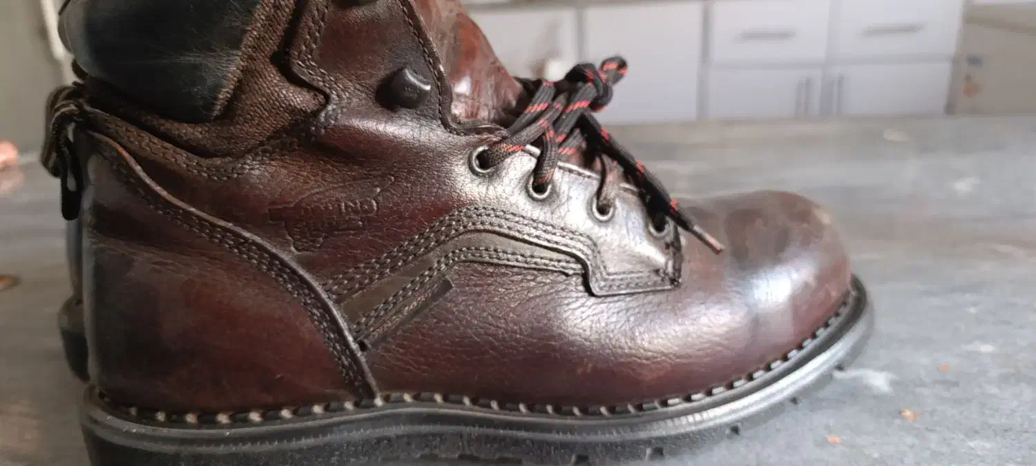 نیم بوت ردوینگ|کیف، کفش، کمربند|دهدشت, |دیوار