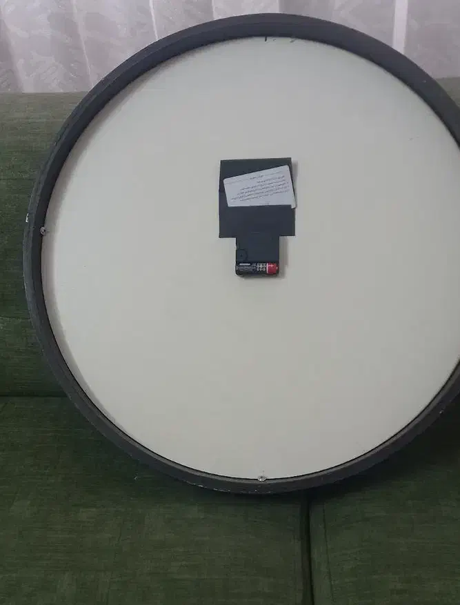 ساعت دیواری هلموت سالم و شیک|ساعت دیواری و تزئینی|تهران, فلاح|دیوار