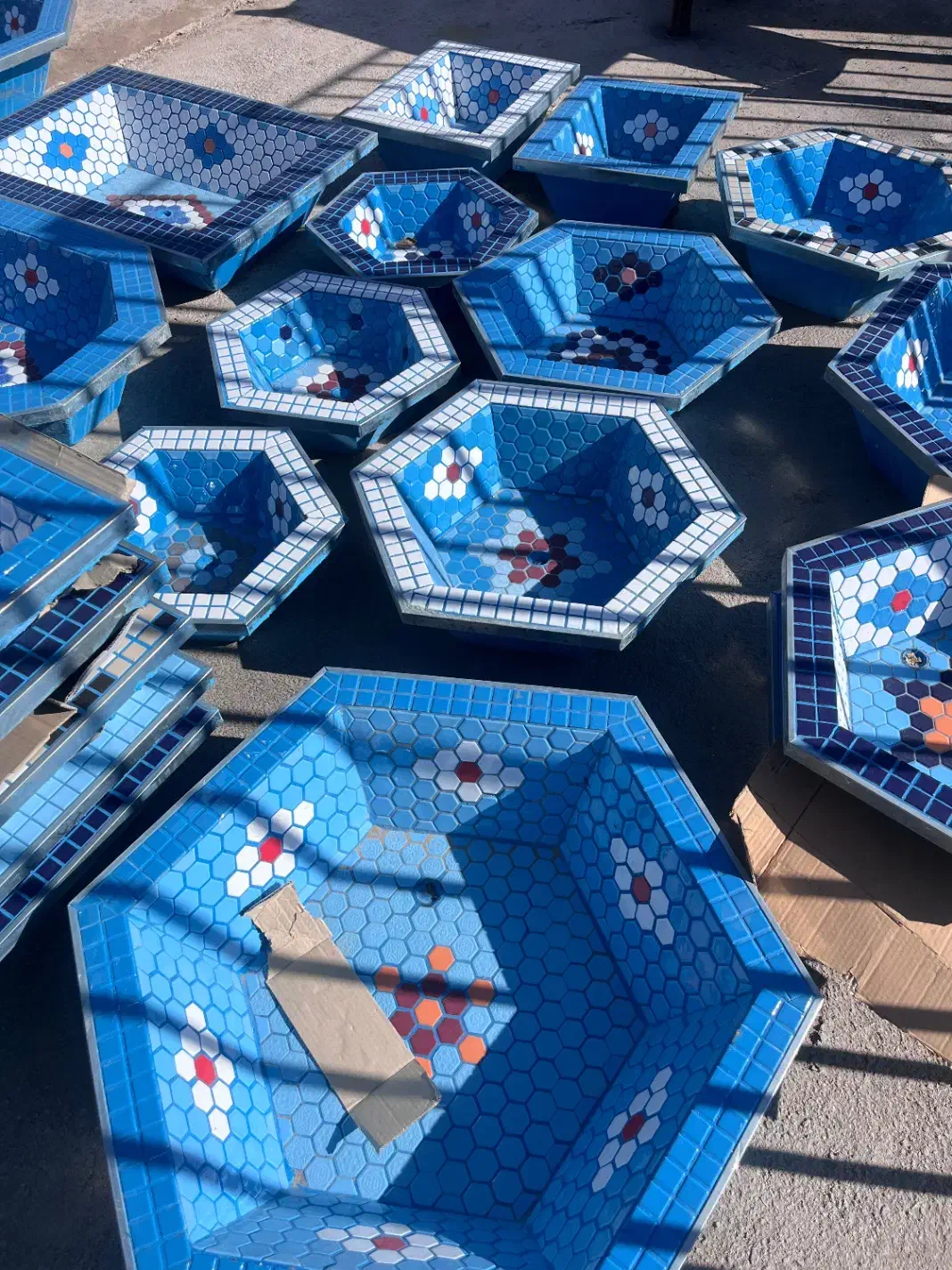 حوض|مصالح و تجهیزات ساختمان|زارچ, |دیوار