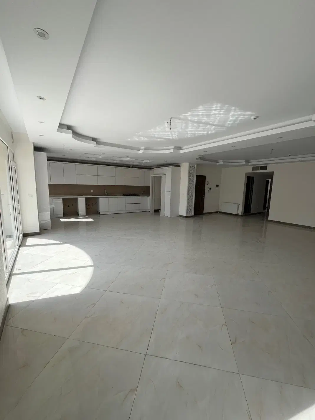 ۳۲۰متر ویلایی اندیشه فاز۵بر۱۰شمالی۲طبقه مجزا دربست|فروش خانه و ویلا|اندیشه, اندیشه فاز ۵|دیوار