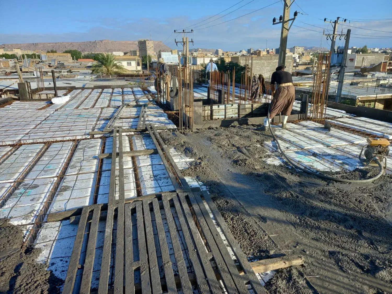 خلاطه بتن ریز|خدمات پیشه و مهارت|شوشتر, |دیوار