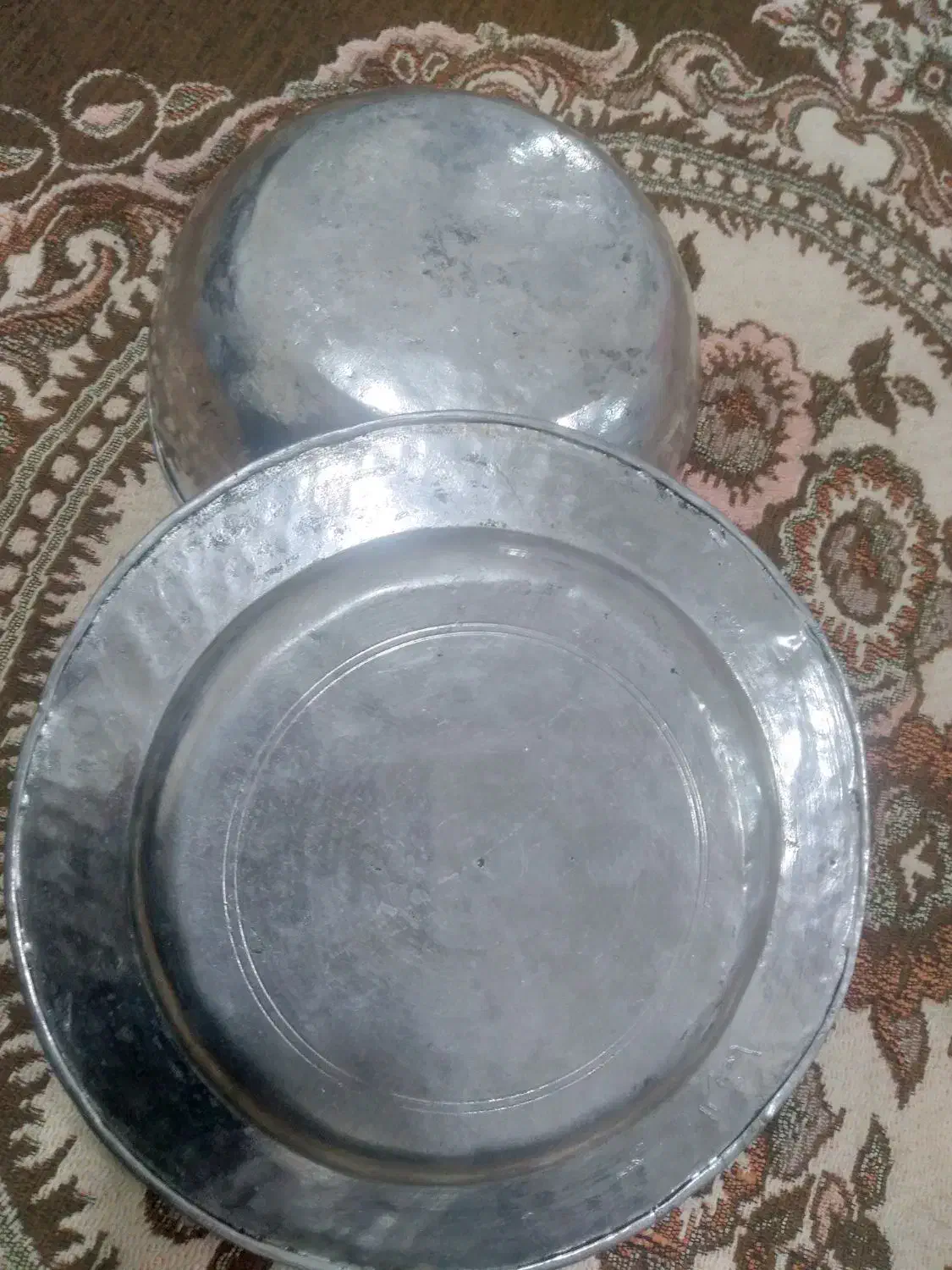 ظروف مسی و قدیمی|کلکسیون اشیاء عتیقه|ساوه, |دیوار