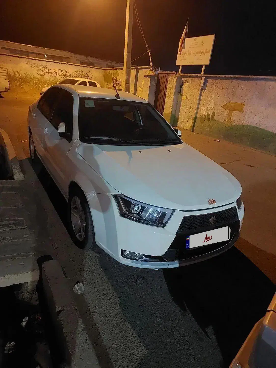 دنا۱۴۰۰|خودرو سواری و وانت|قزوین, |دیوار