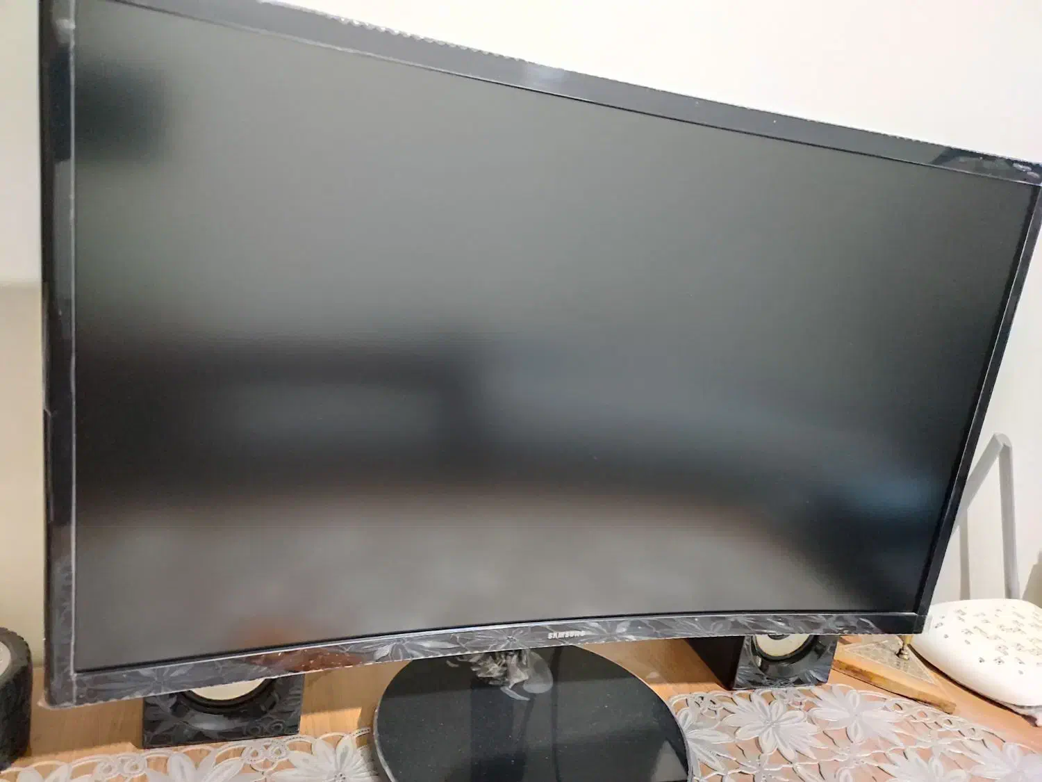 مانیتور منحنی سامسونگ|تلویزیون و پروژکتور|فولادشهر, A3|دیوار