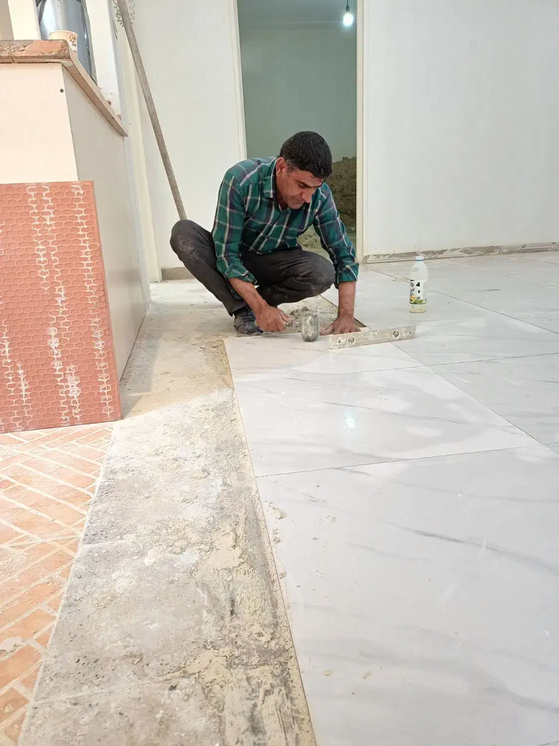 کاشیکاری گچ کاری و دیوار چیدن|خدمات پیشه و مهارت|تهران, امام زاده عبدالله|دیوار