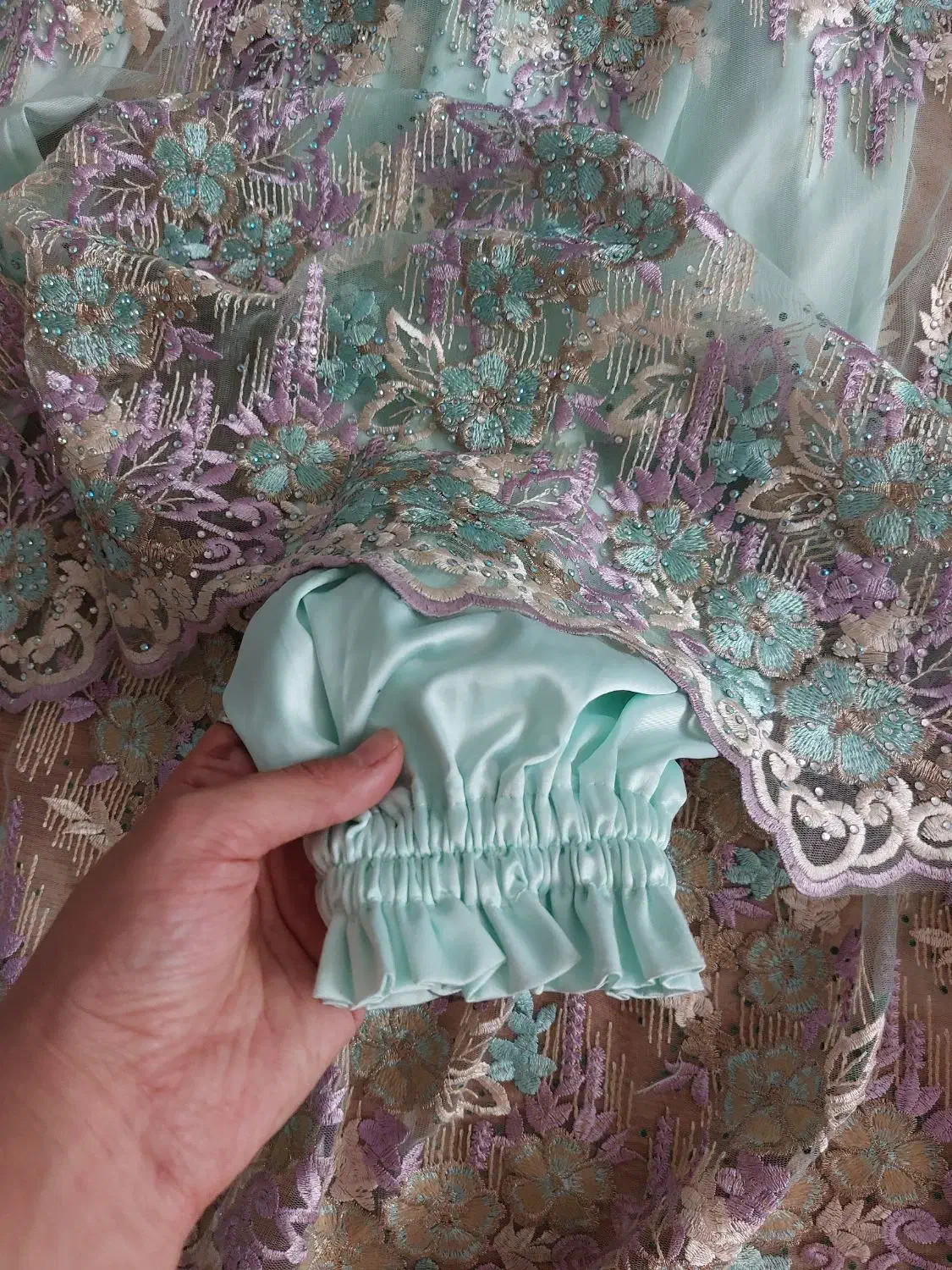 لباس کردی زنانە سقزی|لباس|قروه, |دیوار