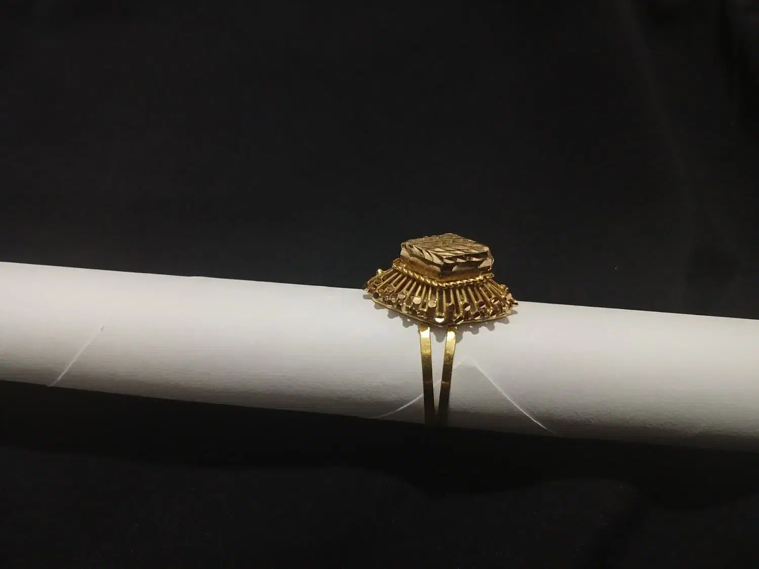 انگشتر لوکس|جواهرات|الشتر, |دیوار