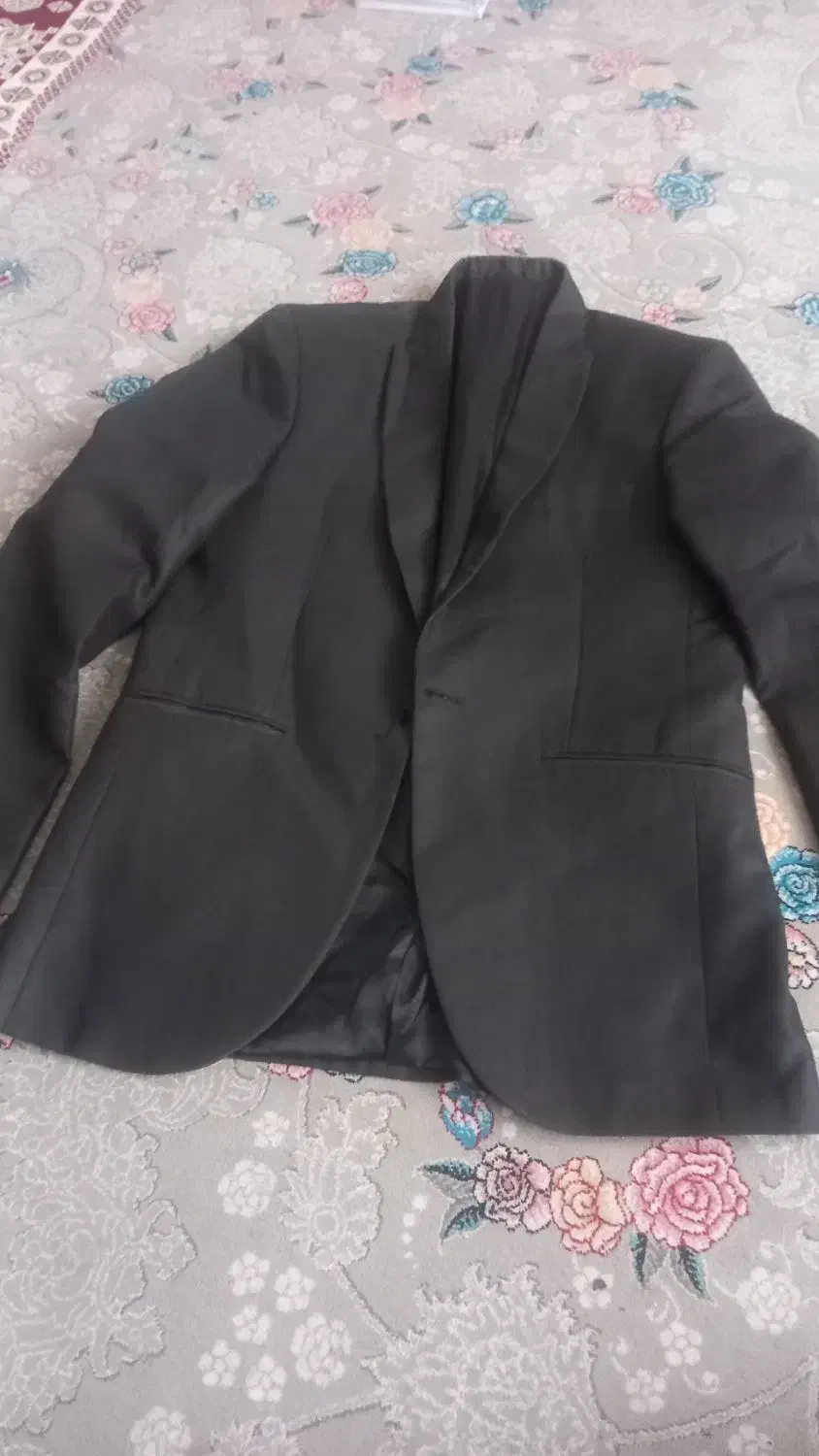 کت تک|لباس|گلبهار, شهر جدید گلبهار|دیوار