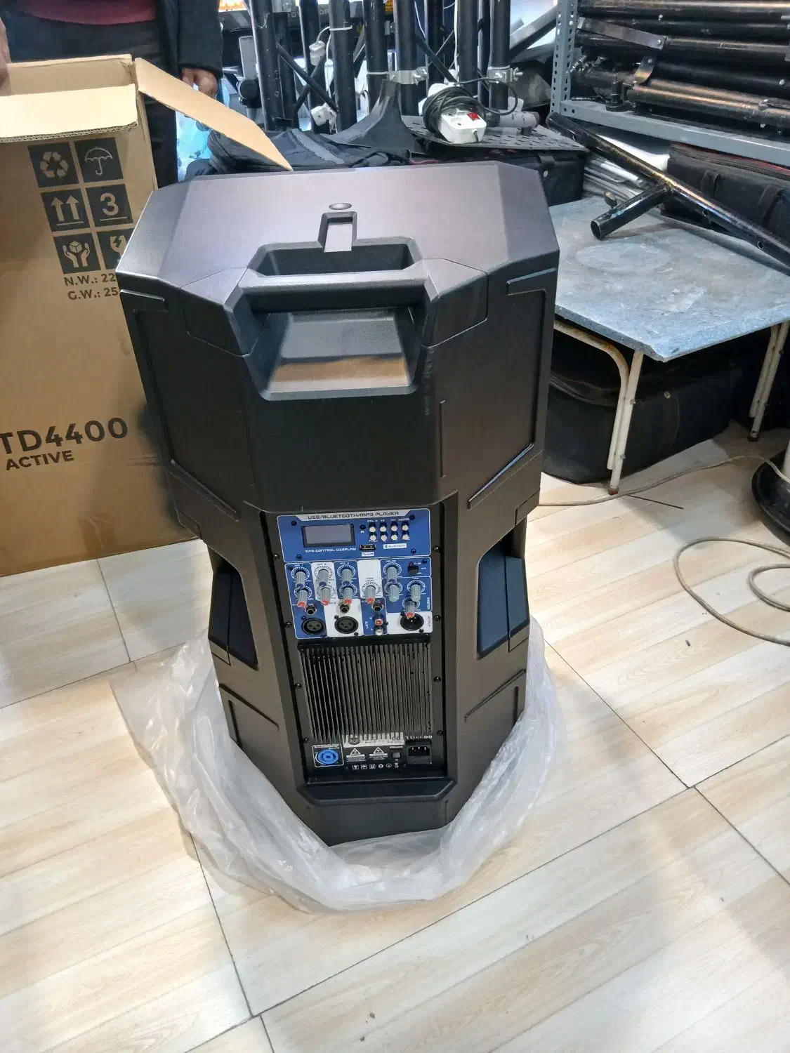 باند rcf 935 طرح|سیستم صوتی خانگی|ایلخچی, |دیوار