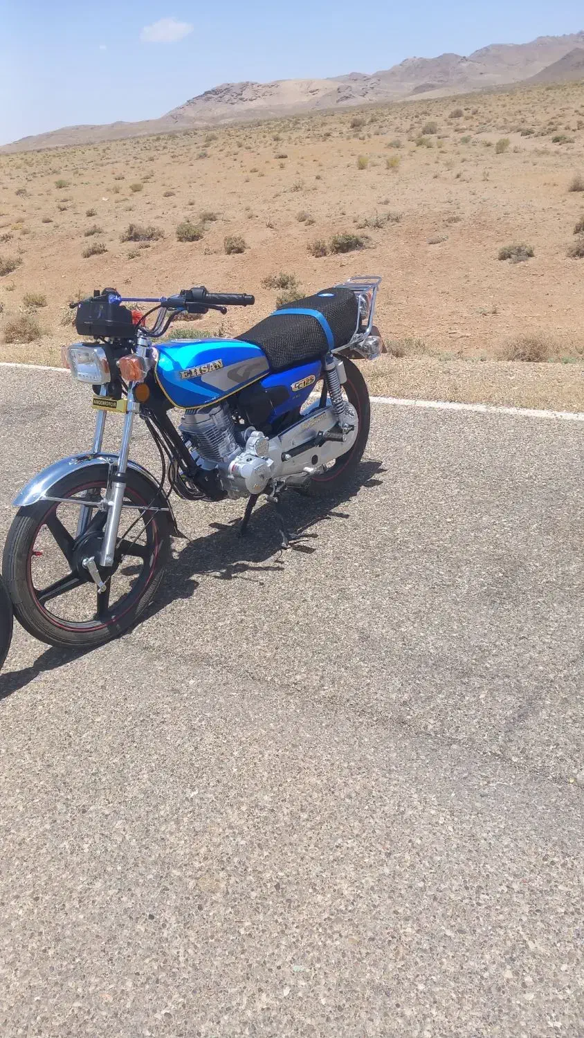 ۱۲۵سی سی|موتورسیکلت|زرندیه, |دیوار