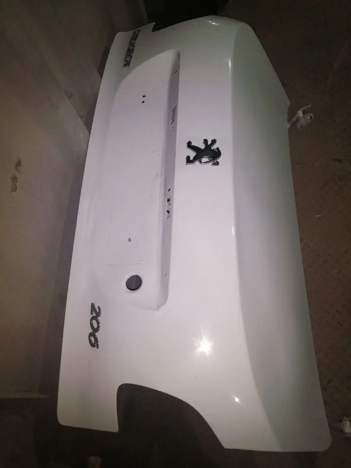 درب صندوق عقب پژو 206 SD|قطعات یدکی و لوازم جانبی|خمینی‌شهر, |دیوار