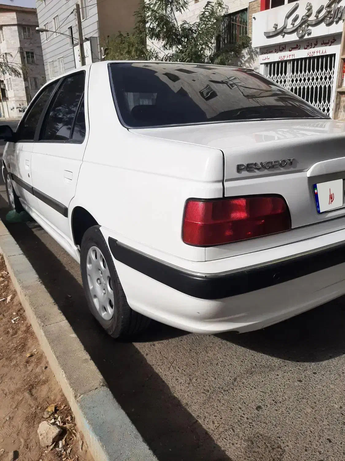 پارس سال ۱۴۰۰|خودرو سواری و وانت|فردیس, شهرک راه آهن|دیوار