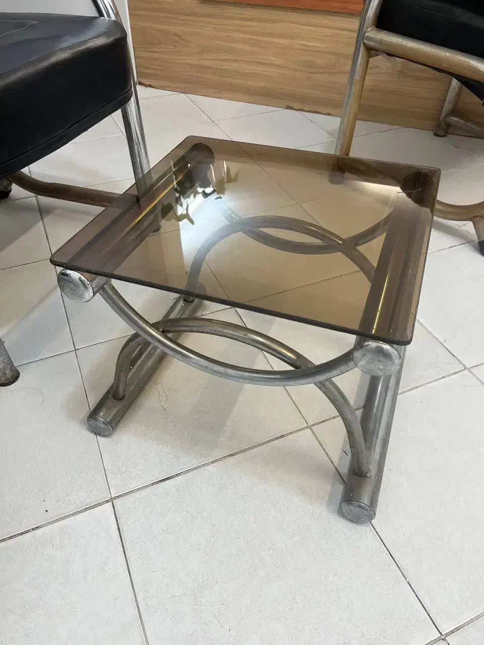 فروش فوری تجهیزات سالن زیبایی و اداری|آرایشگاه و سالن‌های زیبایی|مشهد, رضاشهر|دیوار